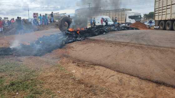 Carros de passeio são liberados a cada duas horas