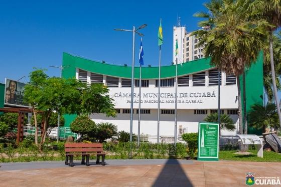 A partir de agora, o valor da verba será sempre de 75% do valor dos salários dos parlamentares