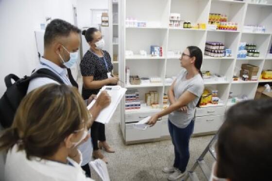 Membros do TCE foram informados que os servidores estariam dificultando o atendimento à população.