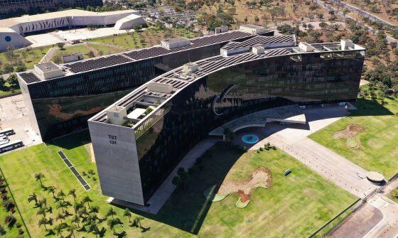 Tribunal decidiu que essas horas devem entrar no cálculo de benefícios