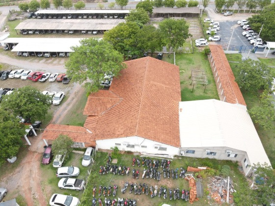 PATIO DE VEICULOS.jpeg