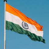 Índia: cerca de 60 mortos em confusão em evento religioso