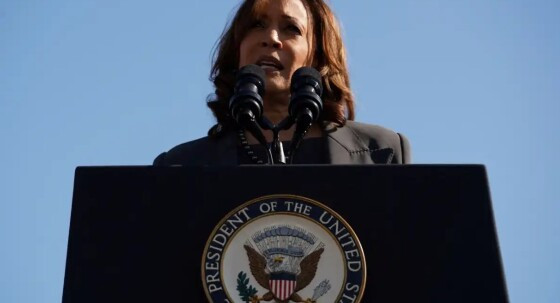 KAMALA.jpg