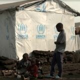 Crianças sofrem com surto de mpox em campo de refugiados no Congo