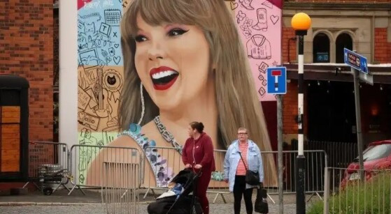 TAYLOR.jpg