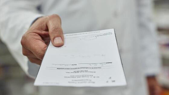 receita-medica-prescricao-1672844690408_v2_900x506.jpg
