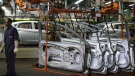 Indústria produz 392,9 mil veículos no 1º bimestre, alta de quase 15%