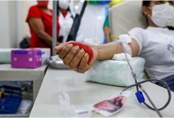 Com baixa no estoque, MT Hemocentro convoca voluntários para doarem sangue