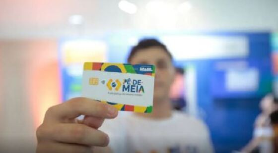 PE DE MEIA.JPG