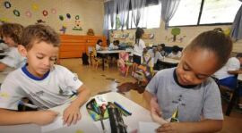 Prêmio Educador Nota 10 recebe inscrições de todo o país