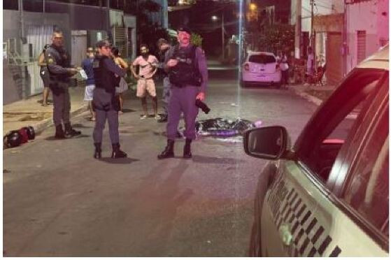 VENEZUELANO.JPG