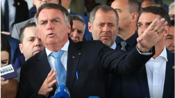 BOLSONARO.JPG