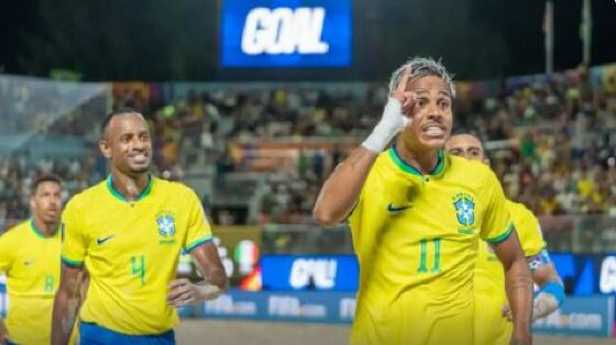 FUTEBOL DE PRAIA.JPG