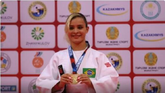 ROSI ANDRADE.JPG