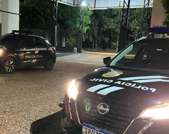POLICIA.JPG