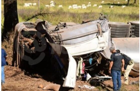 COLISÃO FATAL.JPG