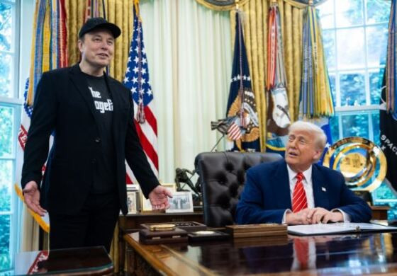 ELON MUSK.JPG