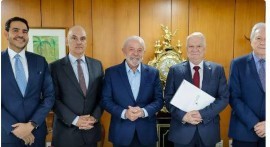 Fachin e Moraes convidam Lula para posse no STF