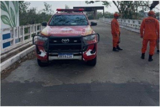 BOMBEIROS.JPG