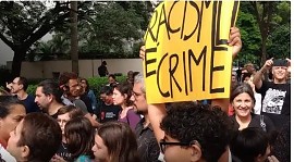 Defensoria pede R$ 759 mil em ação contra shopping de SP por racismo