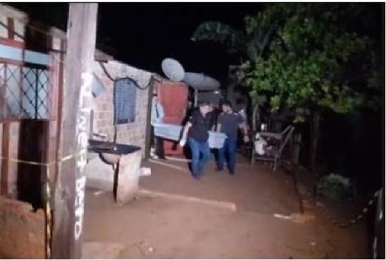 MATOU O MARIDO.JPG