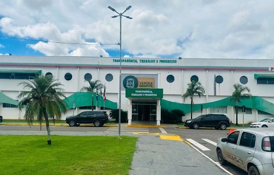 Transparência, Trabalho e Progresso.png