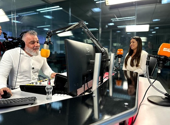 POP e Francieli na Band FM.png