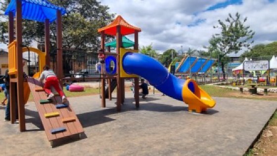 Brinquedo Cuiabá.png