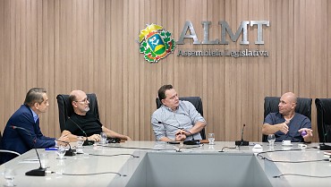 Abilio articula revogação de lei para manter HUJM em Cuiabá 